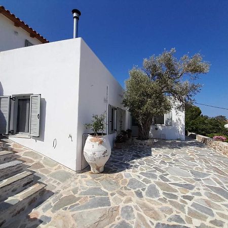 Villa Simantiri Pombia Dış mekan fotoğraf
