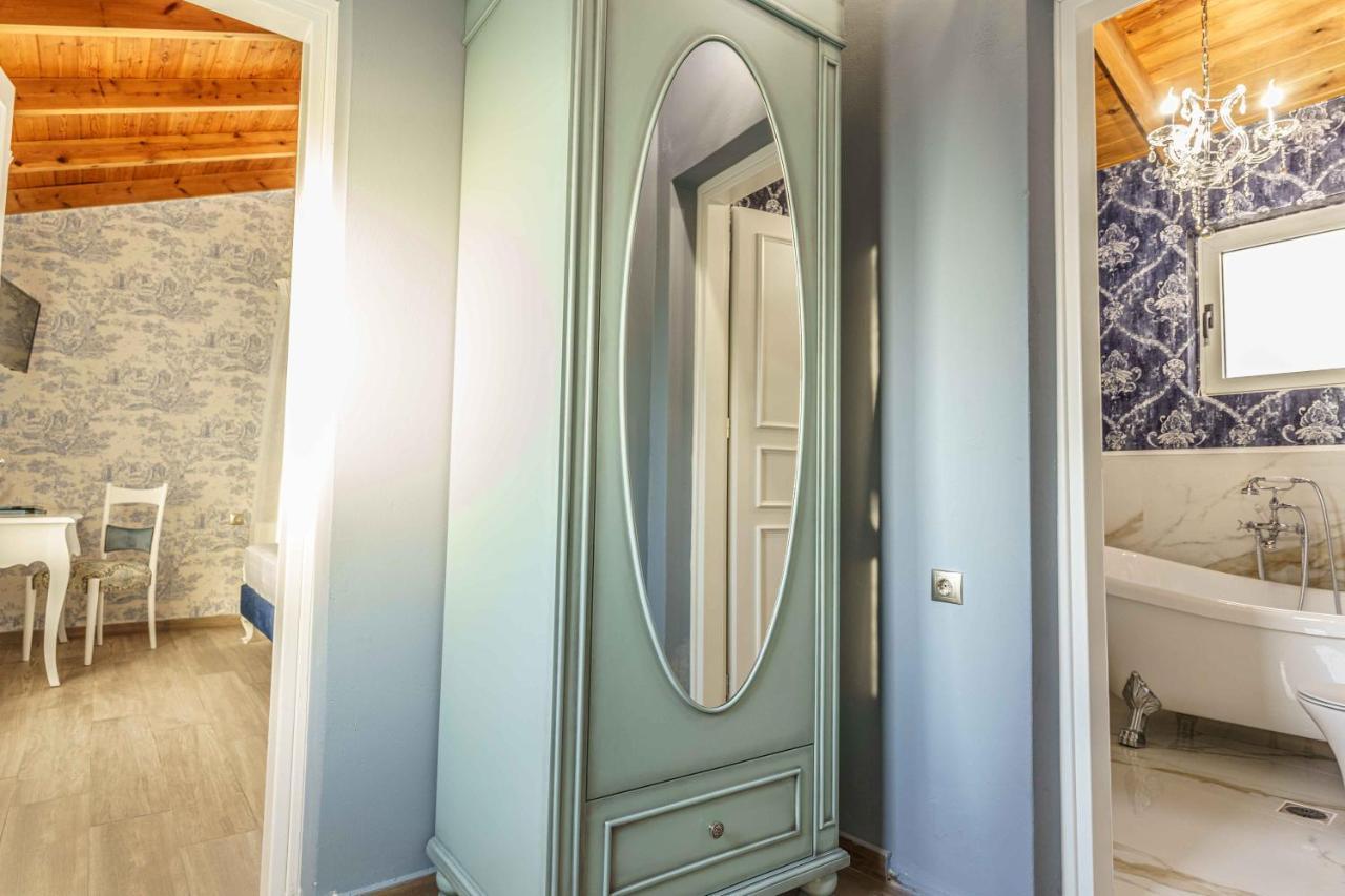 Villa Simantiri Pombia Dış mekan fotoğraf