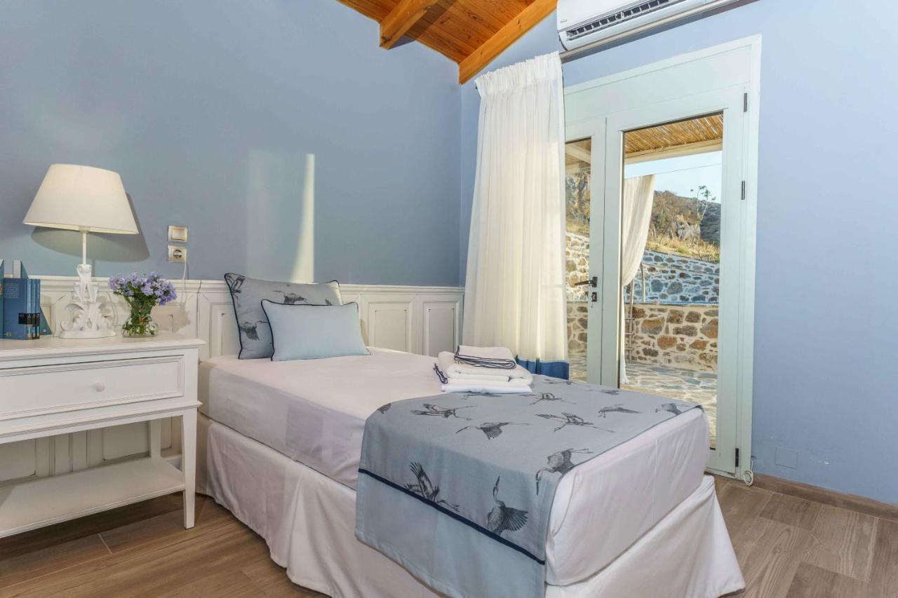 Villa Simantiri Pombia Dış mekan fotoğraf