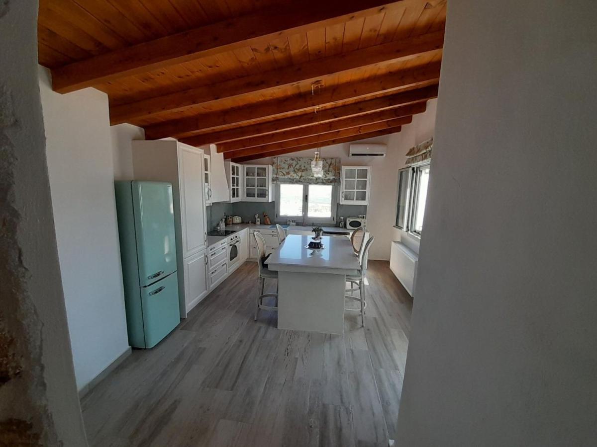 Villa Simantiri Pombia Dış mekan fotoğraf